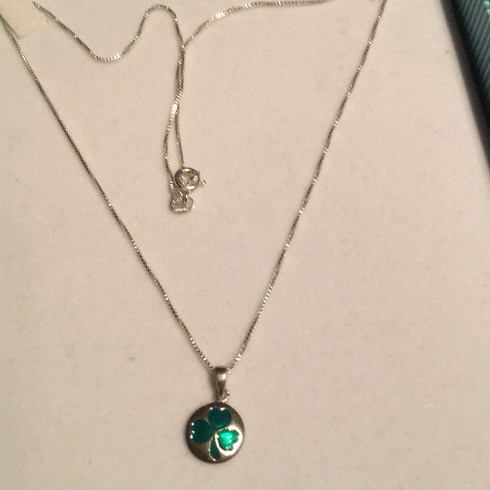 Shamrock Pendent SS made Ireland
